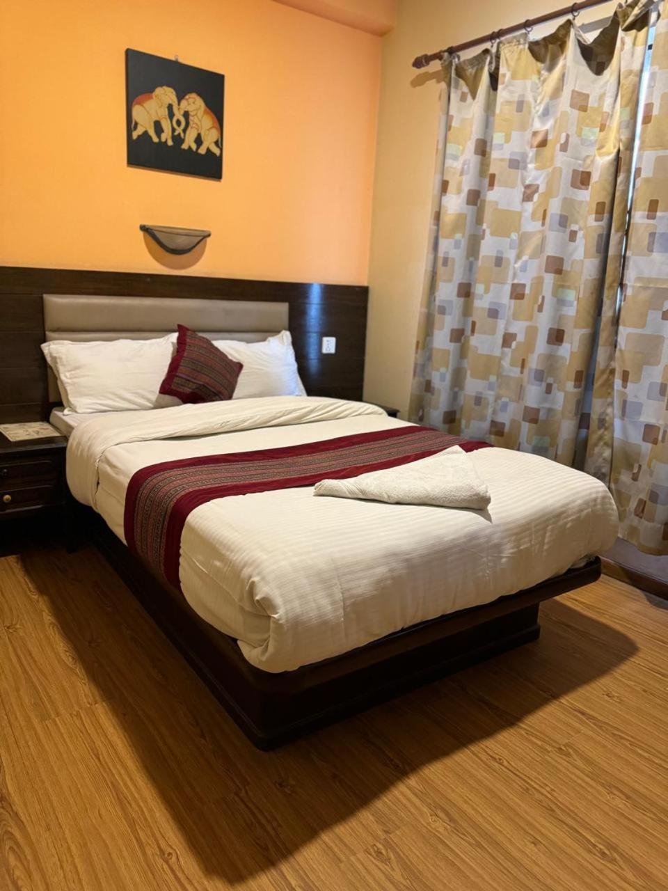 Hotel Namtso Kathmandu Bagian luar foto